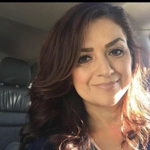 Meet your Posher, Celina